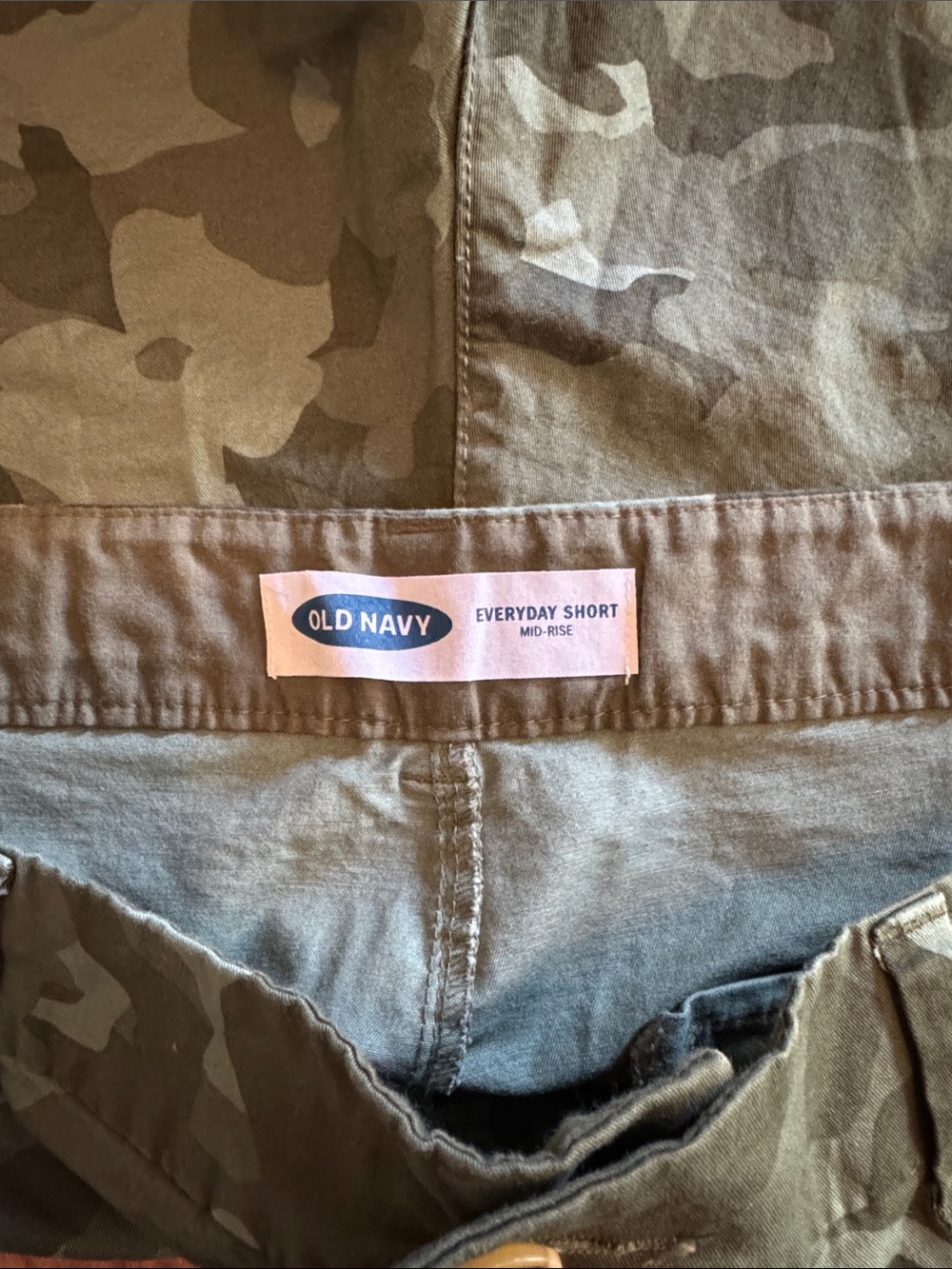 Old Navy Camo Shorts - Picture 3 of 5